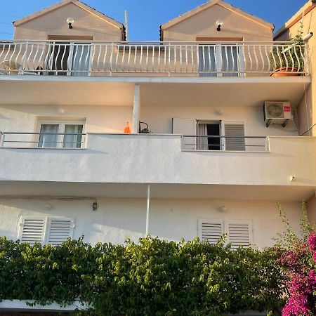 Apartment Branka Kustura Хвар Екстериор снимка
